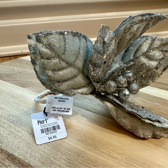 Napkin Rings - Picture 2 of 2